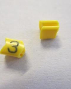 Cable noticeable clip 02-3 yellow/black 3   diameter 1.3-3.0